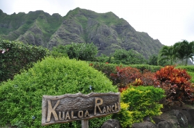 Dinosauri, giungla, teatro di guerra: le mille facce del Kualoa Ranch - www.immediateboarding.it